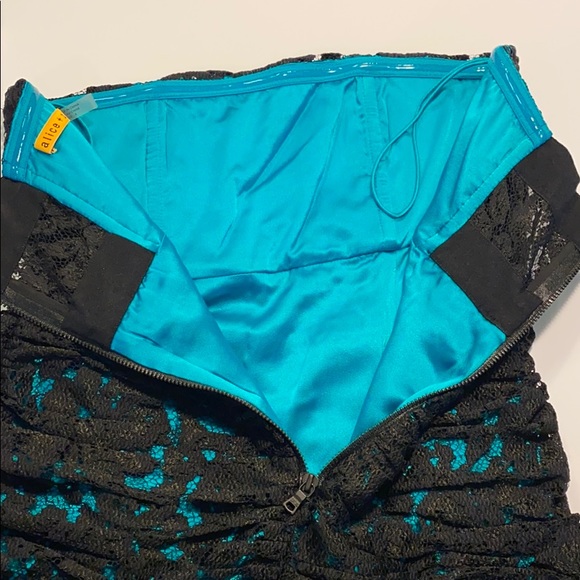 Alice + Olivia  bodycon lace dress prom - Picture 7 of 16